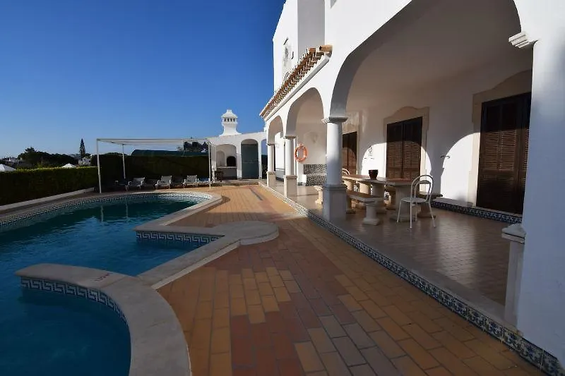 Vivenda Roseiral Hotel Albufeira 0*,  Portugal
